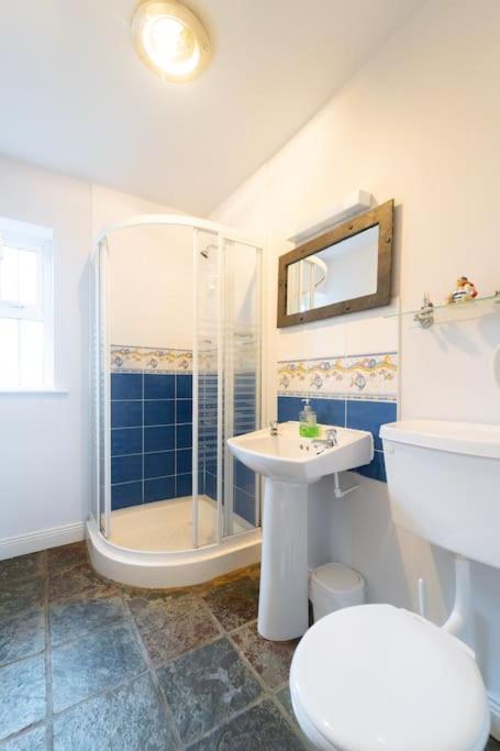 The Haven Dingle, Self Catering Accommodation Exterior photo